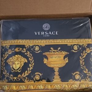 VERSACE SHEET FLAT MEDUSA KING